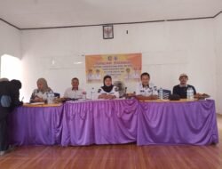 Perdana Desa Puduria Jaya Bagikan BLT Ke 12 KPM